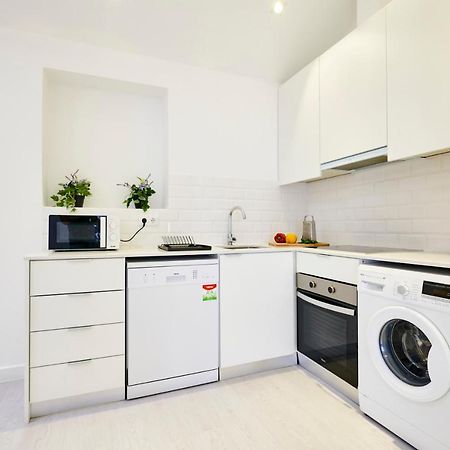 Altido Fabulous 3-Br Apartment In Western Lissabon Buitenkant foto